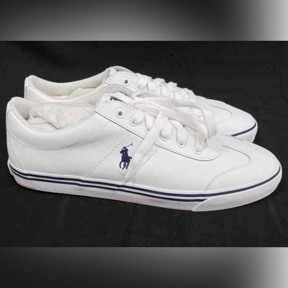 POLO RALPH LAUREN Men’s Sneaker White Shoes . Size 13D NWT .(Accepting offers)